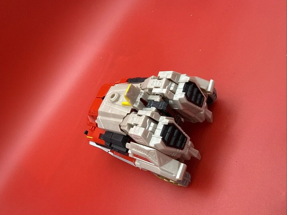 Transformers Generations Fall of Cybertron Blaster Voyager Class FOC Hasbro 2012